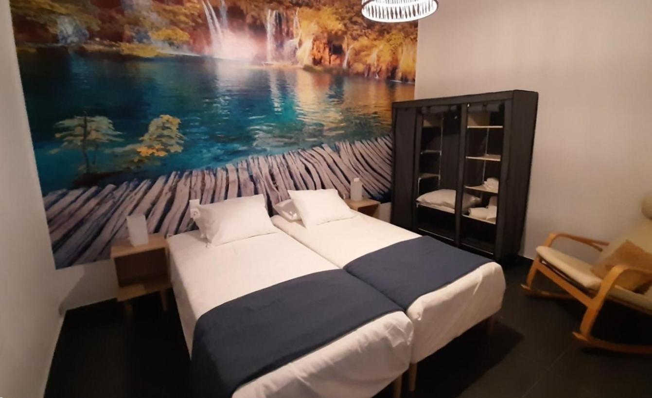 Dorian Apartment คอสทาวน์ ภายนอก รูปภาพ