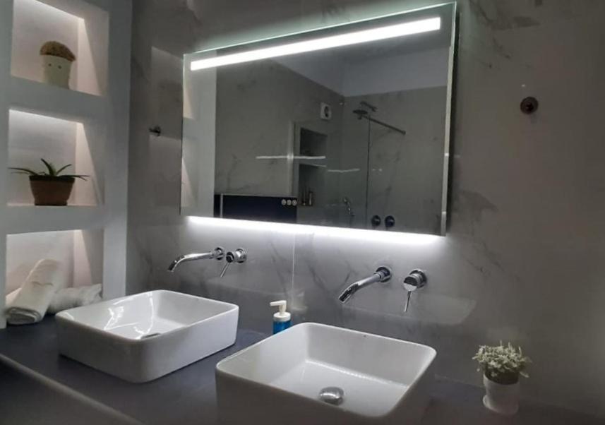 Dorian Apartment คอสทาวน์ ภายนอก รูปภาพ